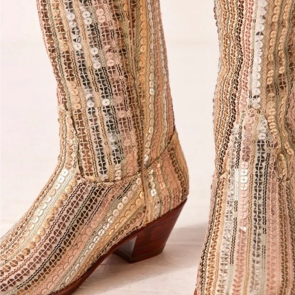 Free People MOMO Luna Sequin Boots Ivory Gold Silver Cowboy Back Zipper - Picture 12 of 12